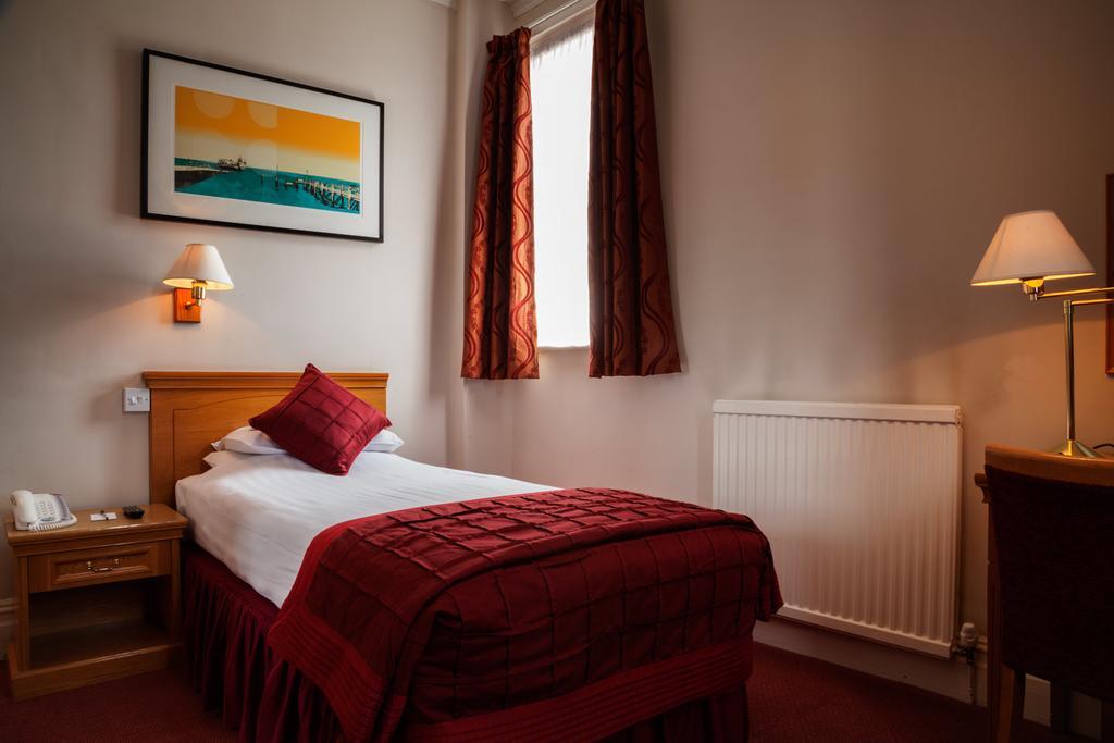 Royal Exeter Hotel Bournemouth Esterno foto